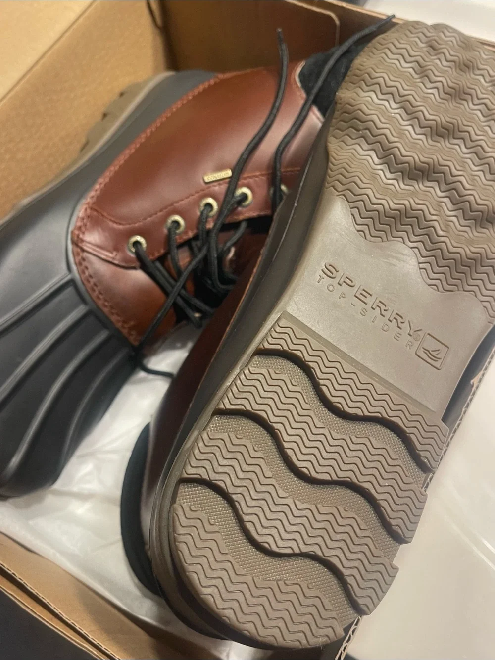Sperry Men's Brown Leather Lace-Up Boots with Black Platform Sole
